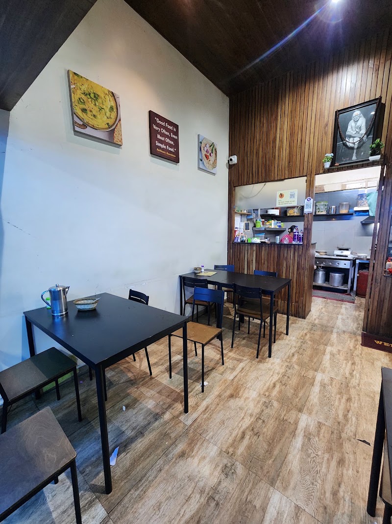 Bhakar Restaurant and Spices - Bhakar Restaurant and Spices C-01, Chourangi Complex, Nagala park, near Zilla Parishad Road, Sargam Vihar, Nagalapark, Kolhapur, Maharashtra 416003, India