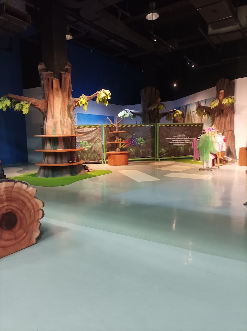 Ice Age Arctic Adventure - Ice Age Arctic Adventure VRGJ+JVF Dunia Fantasi, RW.10, Ancol, Kec. Pademangan, Jkt Utara, Daerah Khusus Ibukota Jakarta 14430, Indonesia