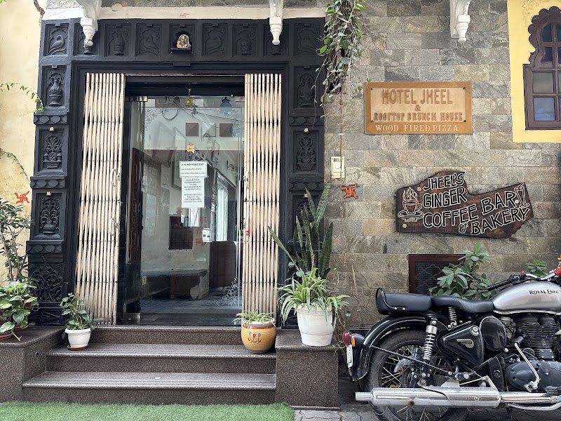 Jheel’s Ginger Coffee Bar & Bakery - Jheel’s Ginger Coffee Bar & Bakery Hotel Jheel 52 56, Gangaur Ghat Marg, Old City, Udaipur, Rajasthan 313004, India