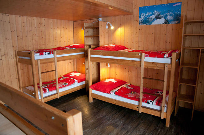 Valley Hostel - Valley Hostel Greifenbach 455g, 3822 Lauterbrunnen, Switzerland