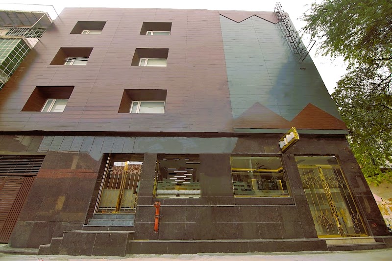 Hotel Del Inn Near IGI Airport