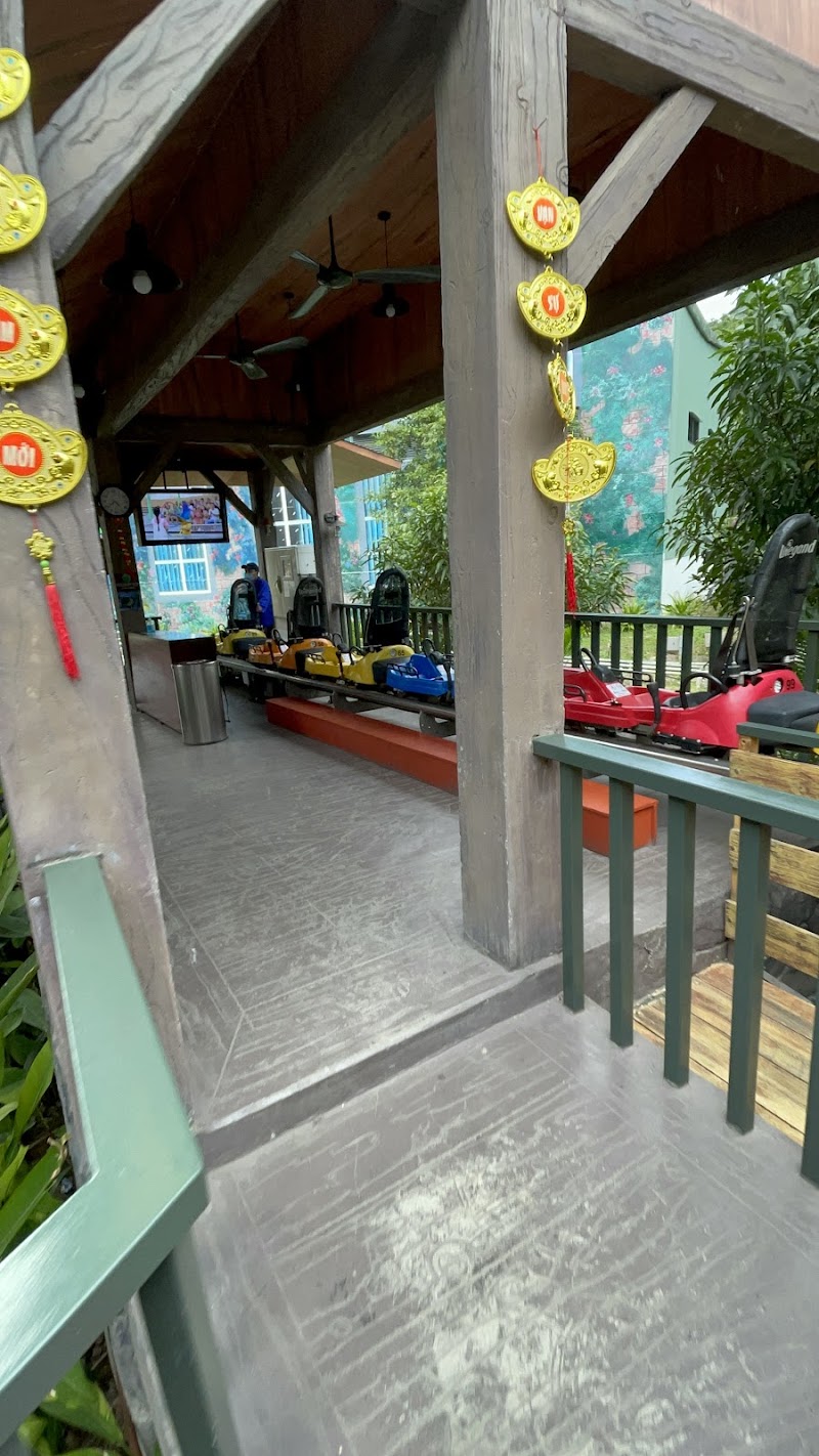 Đường lượn nhớ đời - Alpine Coaster - Đường lượn nhớ đời - Alpine Coaster, 668R+945, Nha Trang, Khanh Hoa, Vietnam