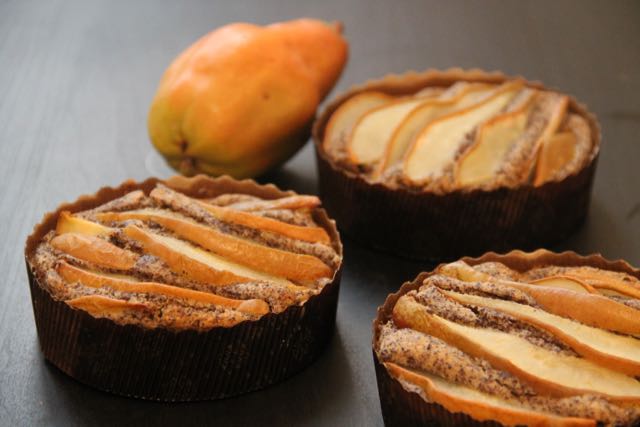 ausnahmsweise - Café für vegane, glutenfreie Kuchen - ausnahmsweise - Café für vegane, glutenfreie Kuchen, Hofmühlgasse 18/5, 1060 Wien, Austria