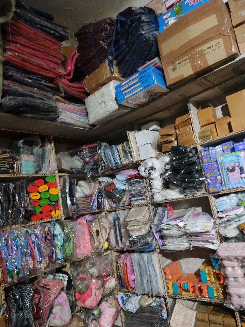 TrendingTrunks- Wholesale Ghaziabad - TrendingTrunks- Wholesale Ghaziabad, Railway Station, A-6, near new Ghaziabad, Block A, Lohia Nagar, Ghaziabad, Uttar Pradesh 201001, India