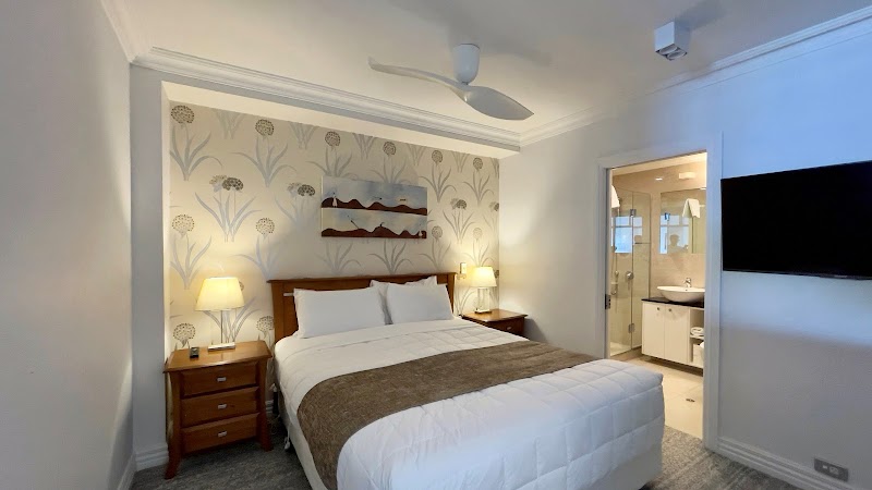 The Waterfront - The Waterfront, 109 Beach Street, Queenstown 9300, New Zealand