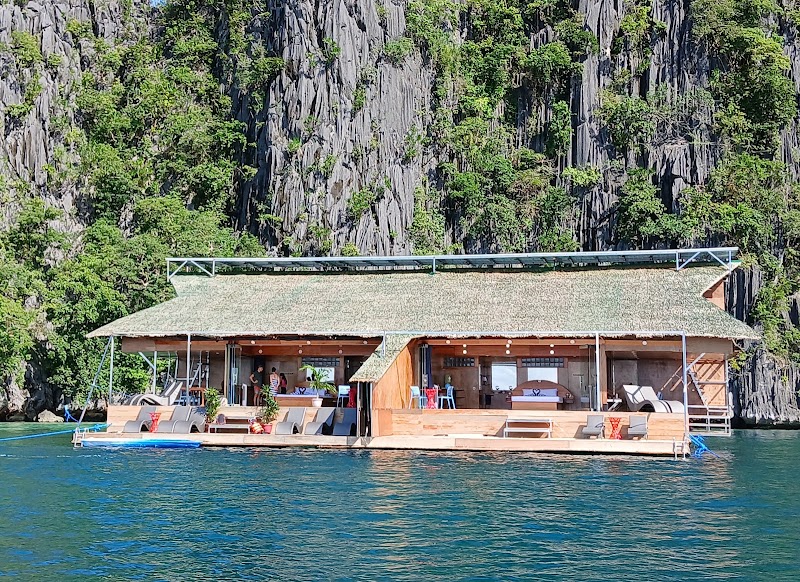 Paolyn Houseboats Coron Island