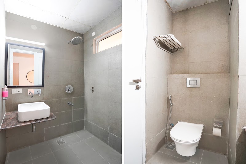 Super Townhouse by OYO Sector 39 Gurgaon - Super Townhouse by OYO Sector 39 Gurgaon, House no, near, 564P, Netaji Subhash Marg, near UNITECH CYBER PARK, Sector 39, Gurugram, Haryana 122003, India