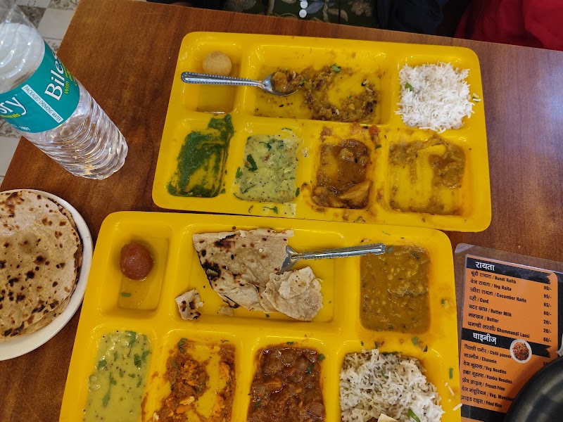 Swaruchi Restaurant & Caterers - Swaruchi Restaurant & Caterers Ahilya Bai Marg, near mahakaleshwar jyotirling, Kot Mohalla, Suraj Nagar, Ujjain, Madhya Pradesh 456006, India