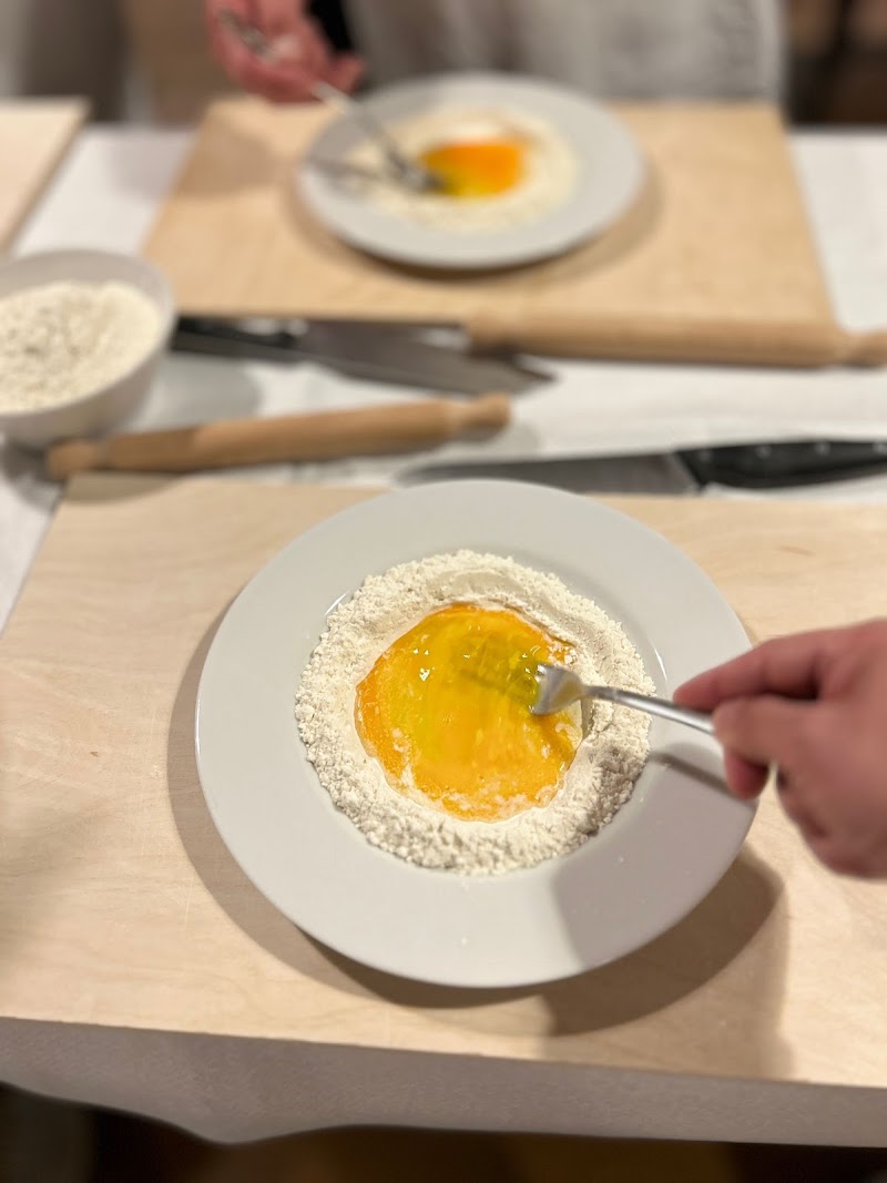 Eat and Walk Italy - Best Cooking Classes in Rome - Eat and Walk Italy - Best Cooking Classes in Rome, Via Giuseppe Zanardelli, 14, 00186 Roma RM, Italy