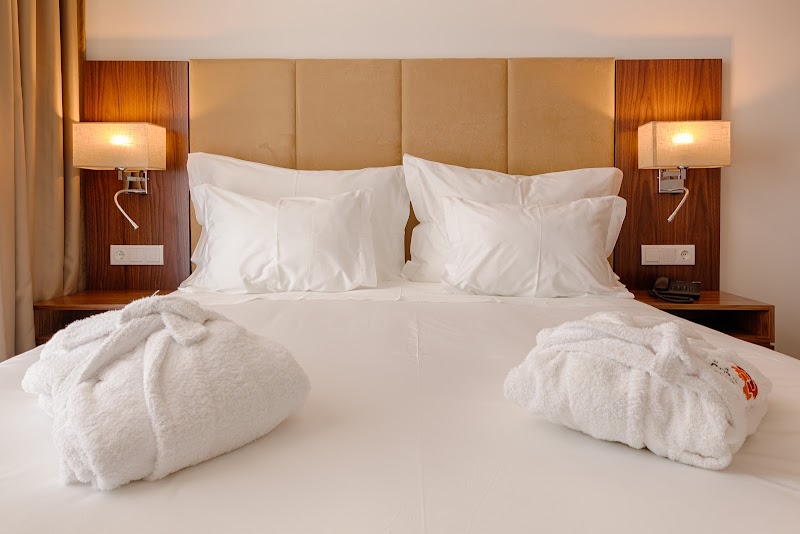 Hotel Premium Porto Downtown - Hotel Premium Porto Downtown Av. de Rodrigues de Freitas 427, 4000-423 Porto, Portugal