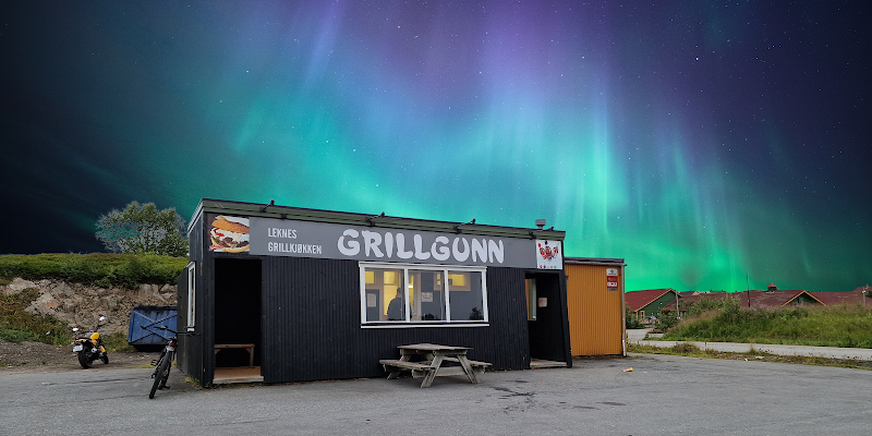 Leknes Grillkjøkken - Leknes Grillkjøkken, Sentralbaneveien 2, 8370 Leknes, Norway