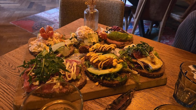 Herberg D'n Brouwer Eten-drinken-slapen - Herberg D'n Brouwer Eten-drinken-slapen, Kerkstraat 62, 5411 BC Zeeland, Netherlands