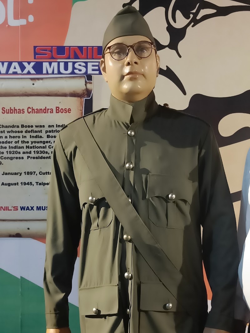 Sunil's Celebrity Wax Museum - Sunil's Celebrity Wax Museum Lonavala Junction, Lonavla Square Mall, Takve Kurth, Thombrewadi, Pune, Lonavala, Maharashtra 410401, India