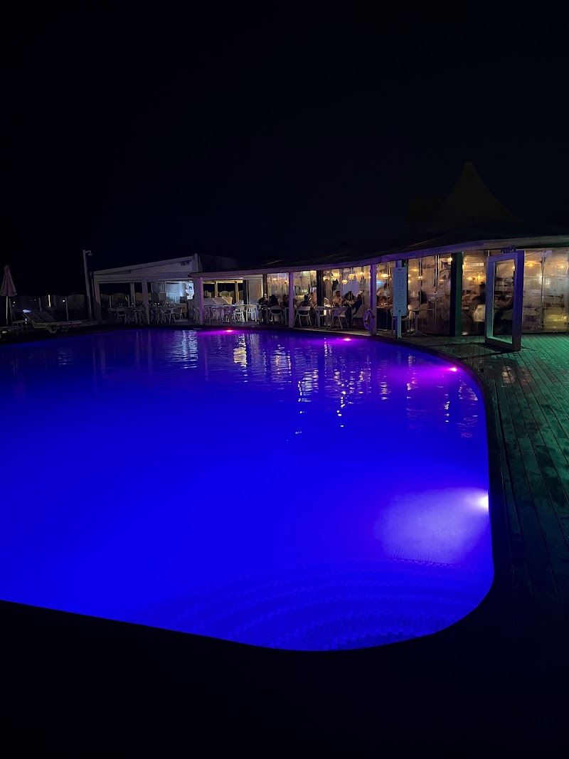 Restaurant Casanova Beach Club - Restaurant Casanova Beach Club Pg. Marítim, 297, 08860 Castelldefels, Barcelona, Spain