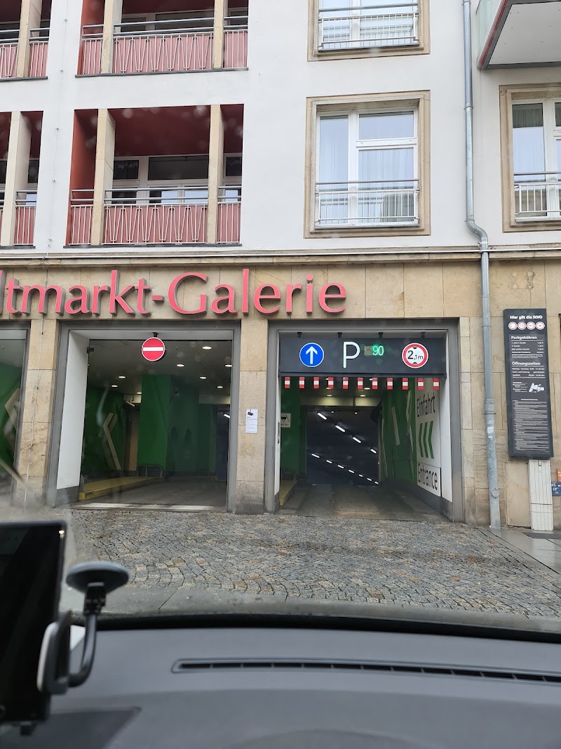 Parkplatz - Parkplatz, Webergasse 1, 01067 Dresden-Altstadt, Germany