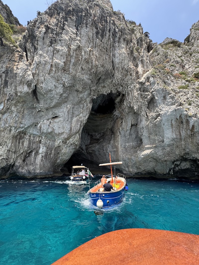 Cruise & Snorkel Amalfi Coast - Amalfi Boat Tours - Cruise & Snorkel Amalfi Coast - Amalfi Boat Tours, Molo, Darsena, 84011 Amalfi SA, Italy