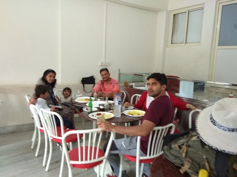 CITY ICE AND FOOD CENTRE - CITY ICE AND FOOD CENTRE, Fr. Agnelo Rd, Altinho, Panaji, Goa 403001, India