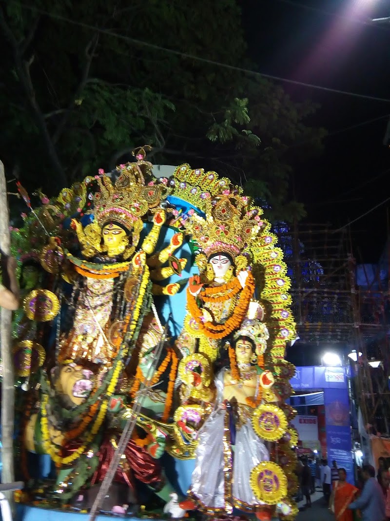Gariahat Sarbojonin Durgotsab - Gariahat Sarbojonin Durgotsab, 21/3, Ballygunge Gardens, Gariahat, Kolkata, West Bengal 700019, India