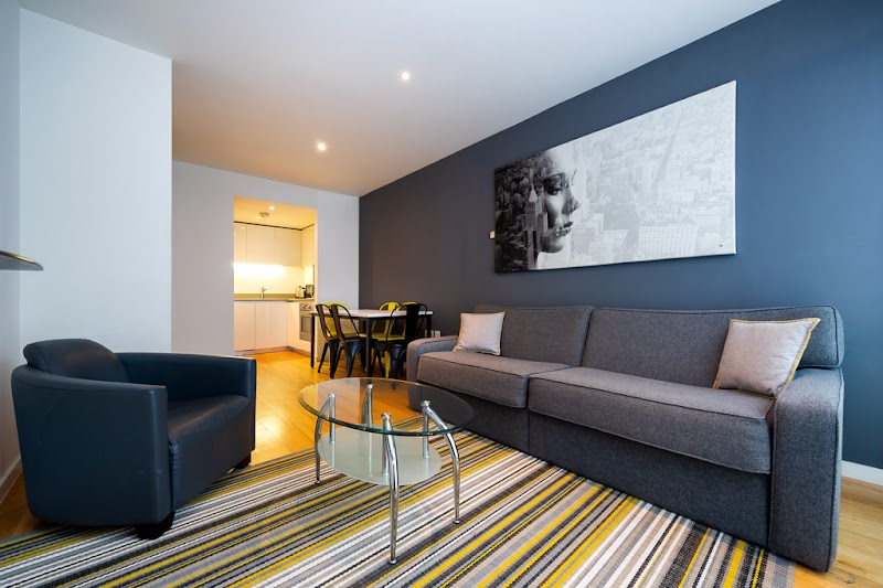 Staycity Aparthotels London Heathrow - Staycity Aparthotels London Heathrow High Point Village - Concierge, Station Approach, Hayes UB3 4FL, UK