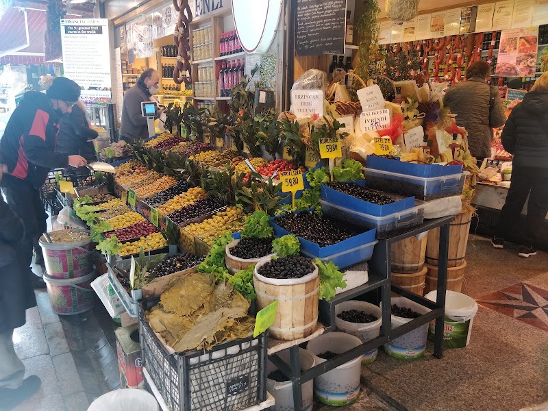 Kadıköy Produce Market - Kadıköy Produce Market, Caferağa, Muvakkıthane Cd. No:18, 34710 Kadıköy/İstanbul, Türkiye