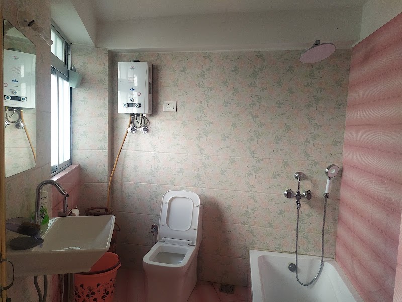 Irish Homestay - Irish Homestay Batasia Loop , Shivagram ,Ward, 4, Hill Cart Rd, West Point, Darjeeling, West Bengal 734102, India