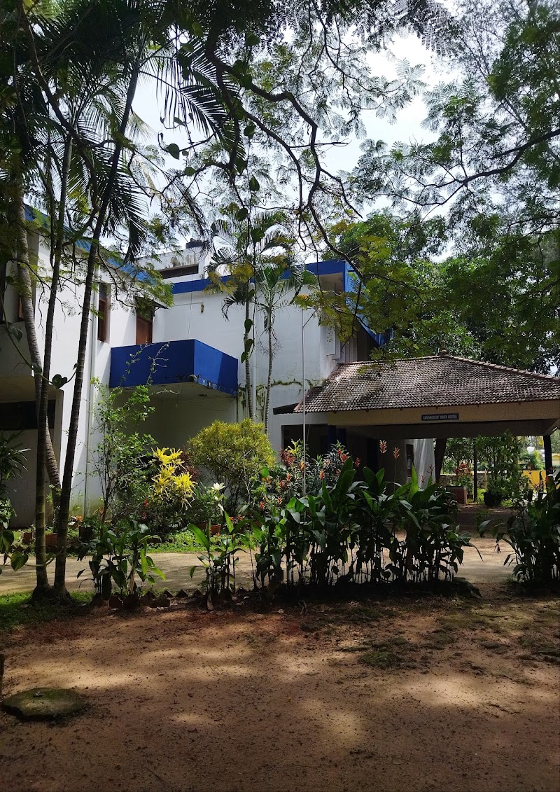 Government Youth Hostel,Veli, Thiruvananthapuram - Government Youth Hostel,Veli, Thiruvananthapuram GV6R+G9M, Veli Sanghumugham Rd, Madhavapuram Colony, Veli, Thiruvananthapuram, Kerala 695021, India