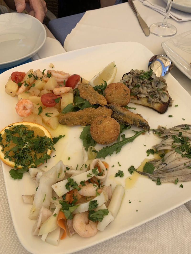 Il Pellicano Fregene - Ristorante Stabilimento Balneari Bar Tabacchi - Il Pellicano Fregene - Ristorante Stabilimento Balneari Bar Tabacchi, Lungomare di Ponente, 53, 00054 Fregene RM, Italy