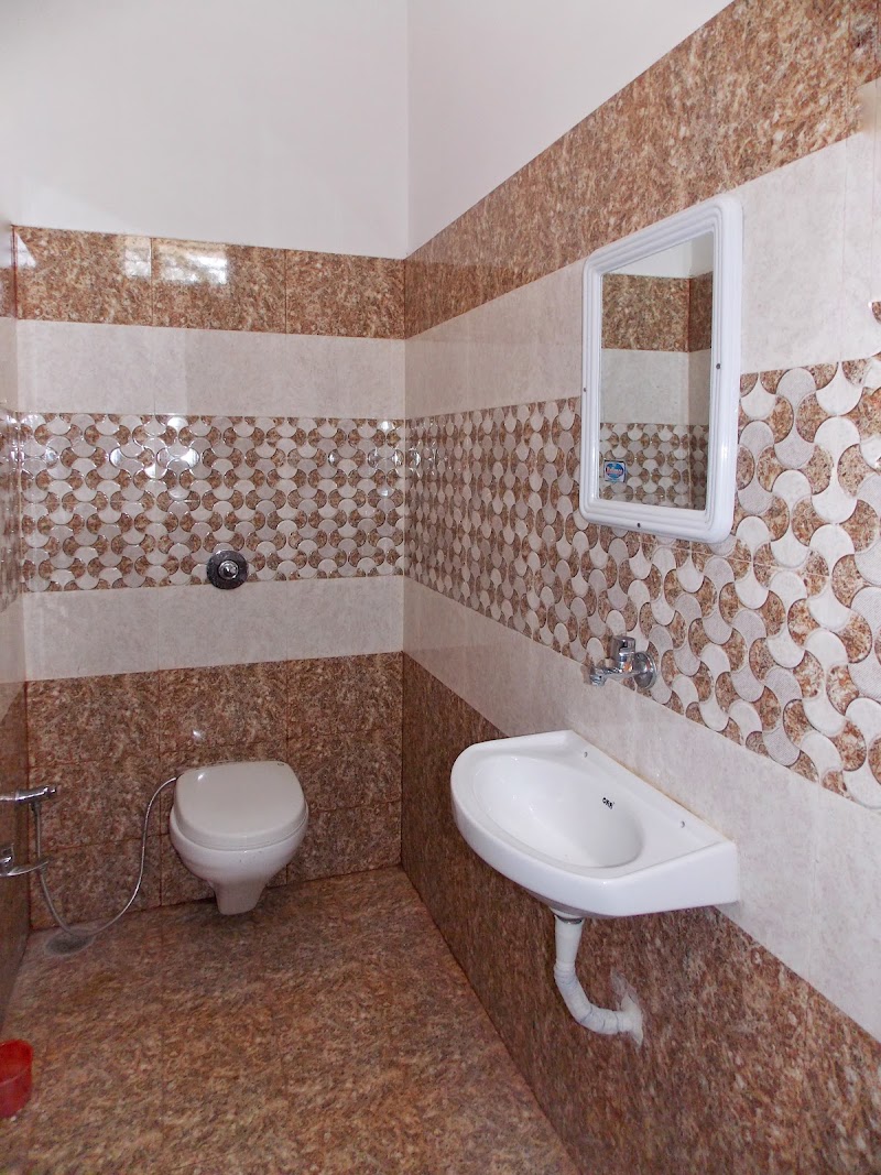 Hotel Good Luck - Hotel Good Luck, पोस्ट ऑफ़िस के पीछे, Station Chowk, behind Post Office, स्टेशन चौक, Agrasen Colony, Raigarh, Chhattisgarh 496001, India