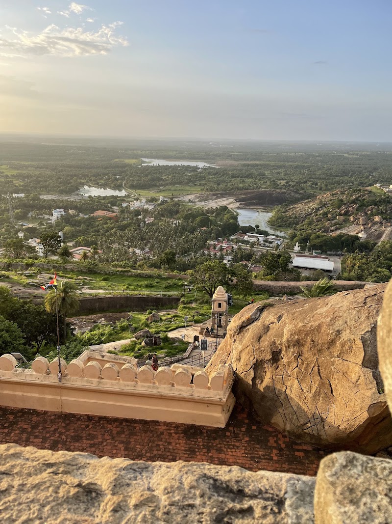Shravanabelagola - Shravanabelagola, VF4P+VVM, Bhagawan Bahubali Street, Shravanbela Gola (Rural), Karnataka 573135, India