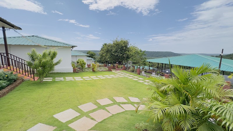 Cashew Leaf Resort