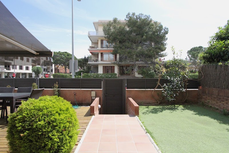 BEACH HOUSE CASTELLDEFELS