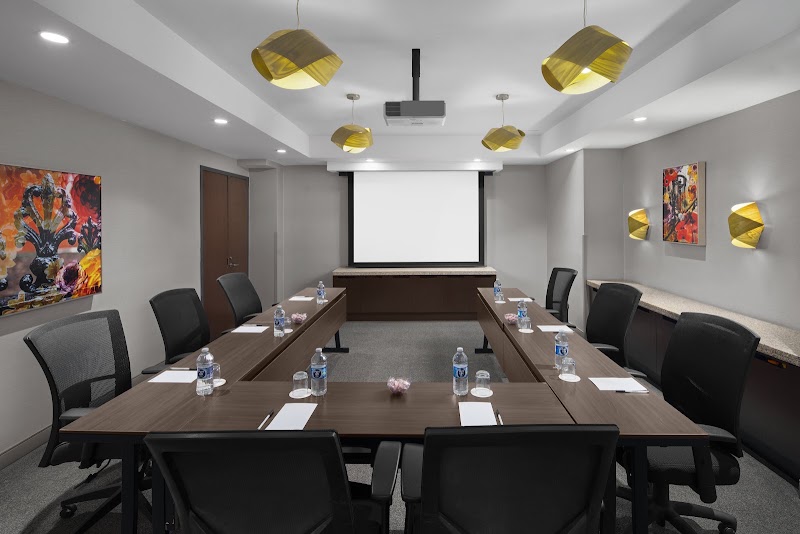 Cambria Hotel New York - Chelsea - Cambria Hotel New York - Chelsea 123 W 28th St, New York, NY 10001, USA