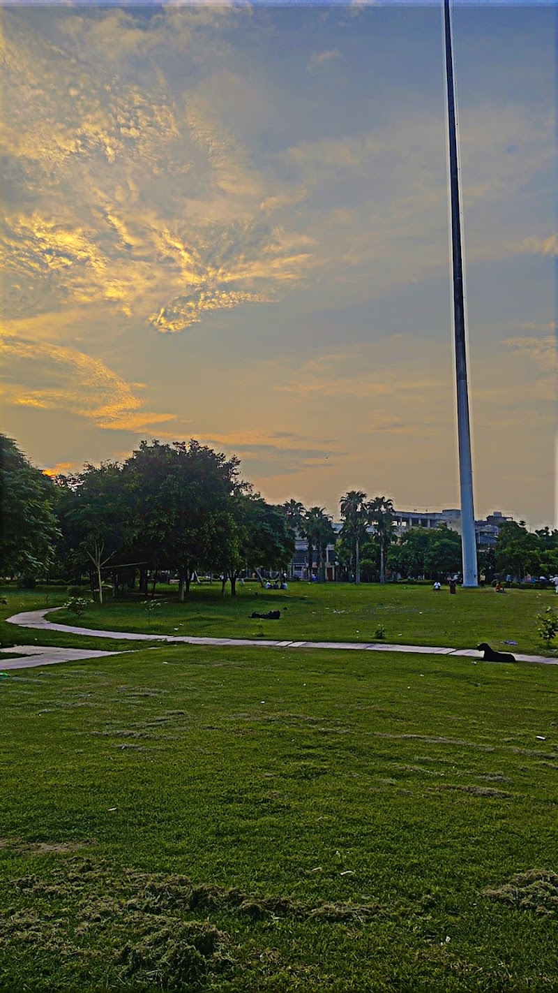 O P Jindal Park - O P Jindal Park 5P9C+2MJ, Shastri Nagar, Hisar, Haryana 125001, India