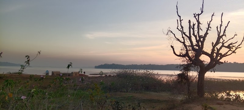 Banjari Dam View Point - Banjari Dam View Point, RX86+GQ, Durgitola, Chhattisgarh 491661, India
