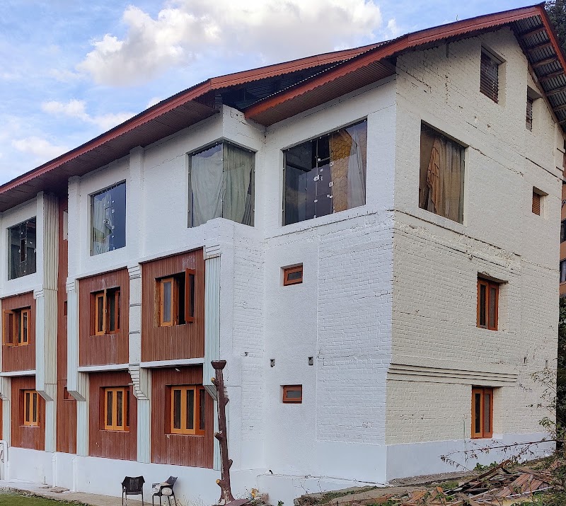 Hotel Poshwan Gulmarg