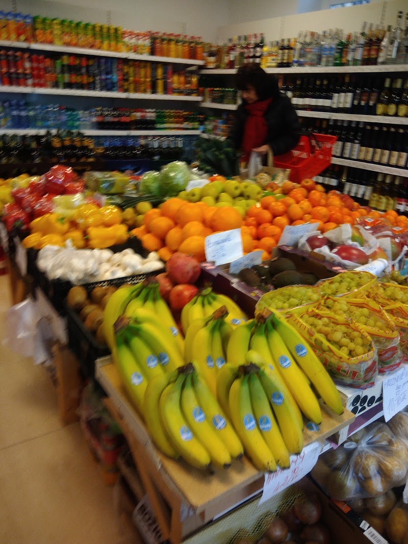 Family Market - Family Market Parléřova 592/15, Střešovice, 169 00 Praha-Praha 6, Czechia