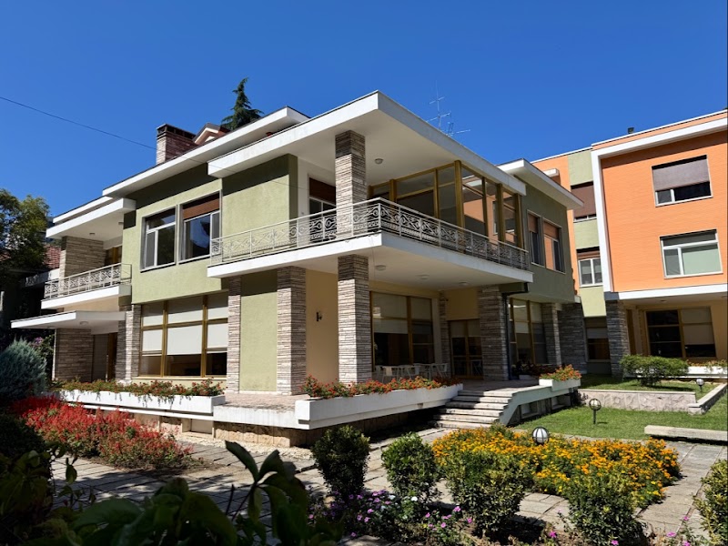 Guruwalk S.L. - Guruwalk S.L., Rruga Dëshmorët E 4 Shkurtit, Tiranë 9706, Albania