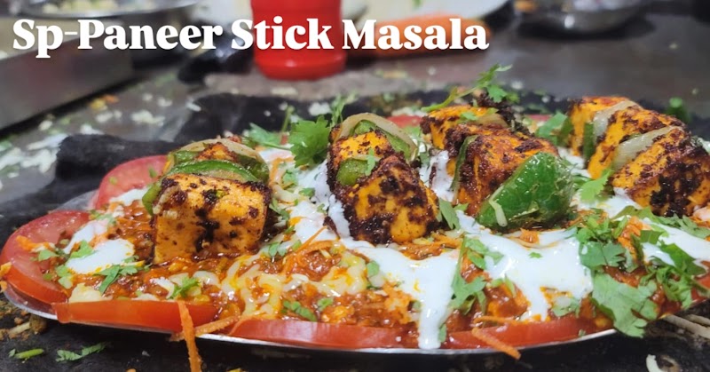 SHREE KHODIYAR FAMILY RESTAURANT - SHREE KHODIYAR FAMILY RESTAURANT, Sant Kabir Main Rd, opp. Maruti pan center, Kanaknagar, Shakti Industrial Zone, Rajkot, Gujarat 360003, India