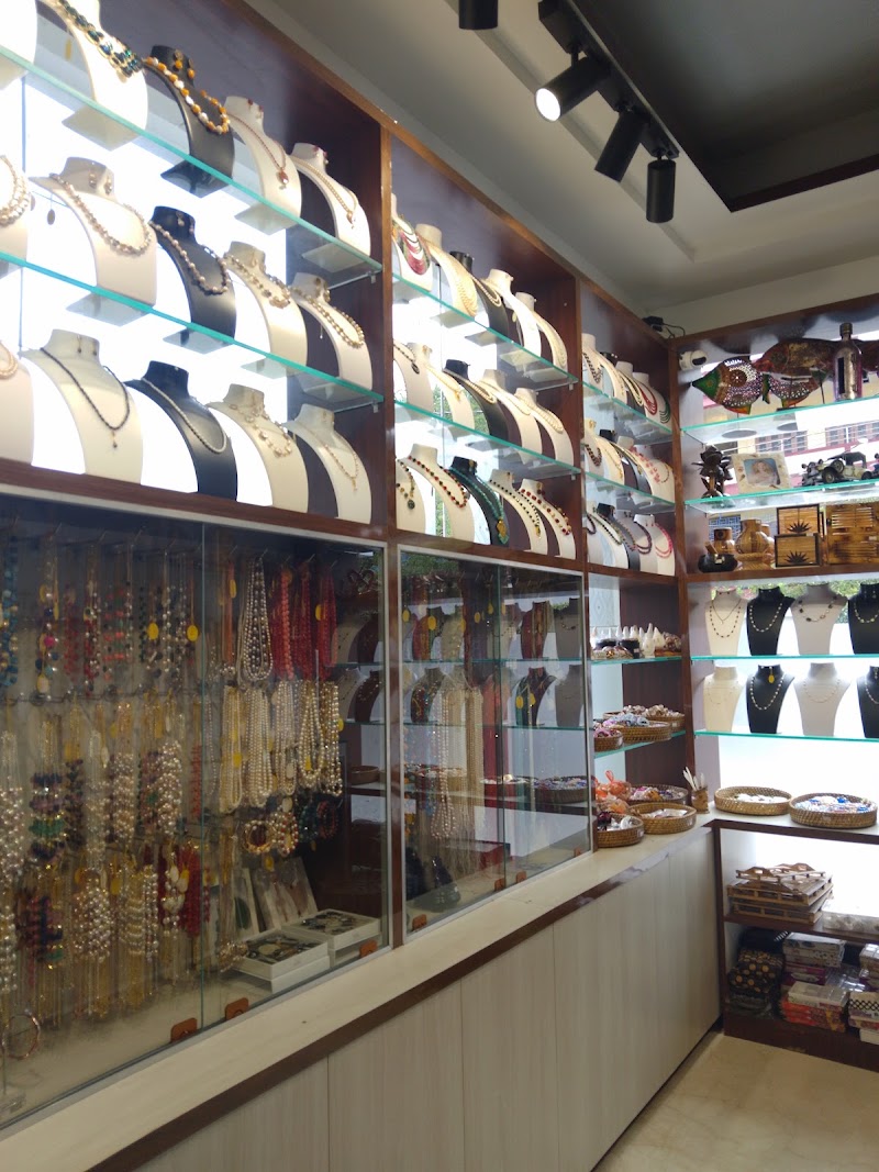 The Aaryan’s craft outlet - The Aaryan’s craft outlet, Lemon Tree Hotel Lobby, Lamba Line, Sri Vijaya Puram, Andaman and Nicobar Islands 744103, India