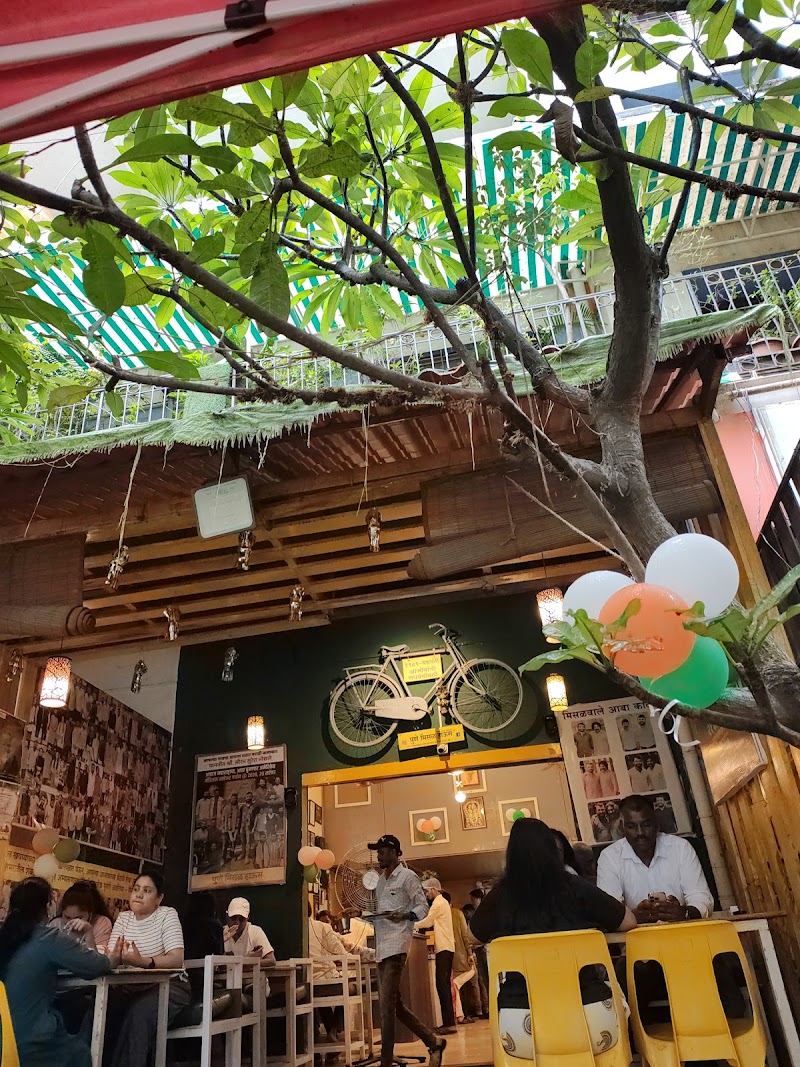 Pune Misal House 1998 - Pune Misal House 1998 Pune Misal House, Sujal Apartments, opp Shubharambh Lawns, D P Road Mhatre Bridge, Vakil Nagar, Erandwane, Nalstop, opp. Roots 9, near Deenanath Mangeshkar Hospital, Vakil Nagar, Erandwane, Pune, Maharashtra 411052, India