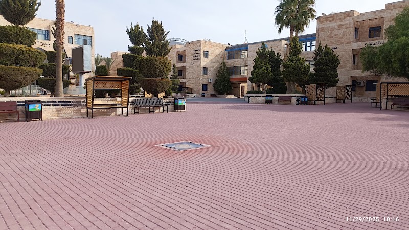 Zarqa University - Zarqa University, 15، Az-Zarqa, Jordan