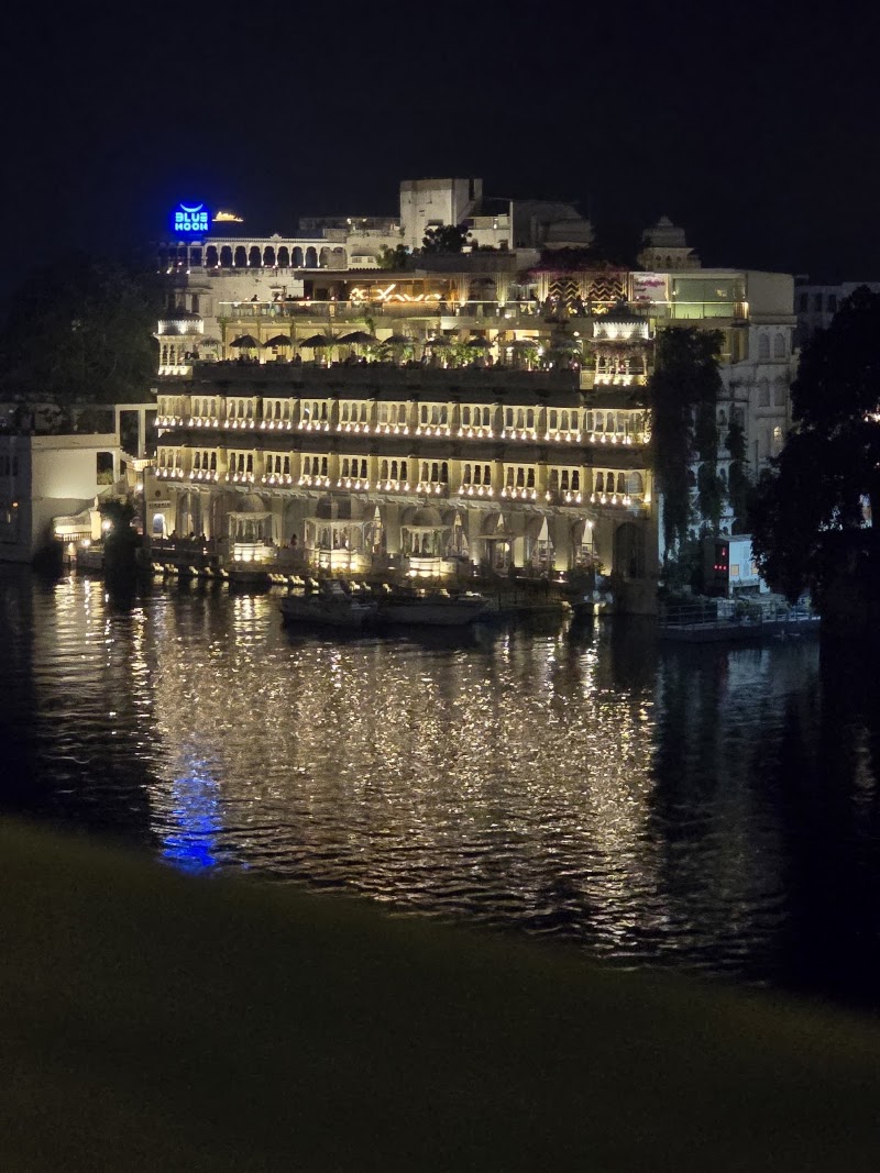 Jheel’s Ginger Coffee Bar & Bakery - Jheel’s Ginger Coffee Bar & Bakery Hotel Jheel 52 56, Gangaur Ghat Marg, Old City, Udaipur, Rajasthan 313004, India