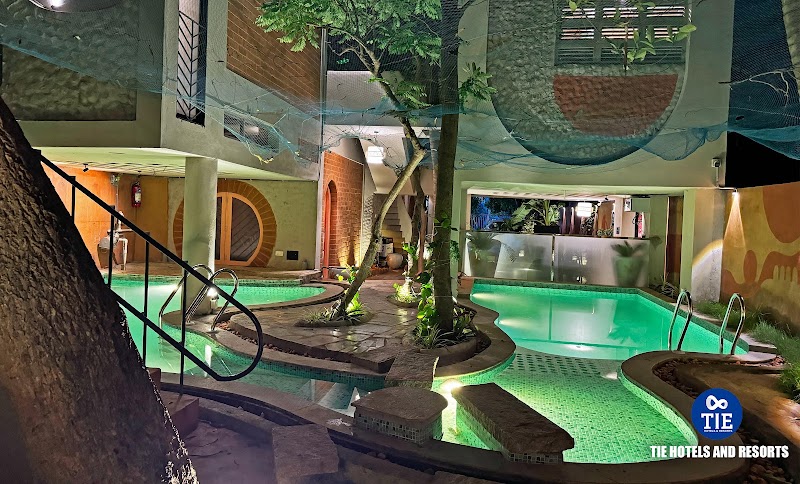 EDEN BEACH RESORT - EDEN BEACH RESORT 20, Maraimalai Adigal St, Chinna Veerampattinam, Ariyankuppam, Puducherry 605007, India