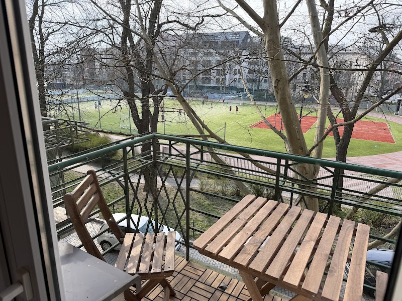 Między Wawelem a Rynkiem - Między Wawelem a Rynkiem, plac Na Groblach 16/8, 31-101 Kraków, Poland