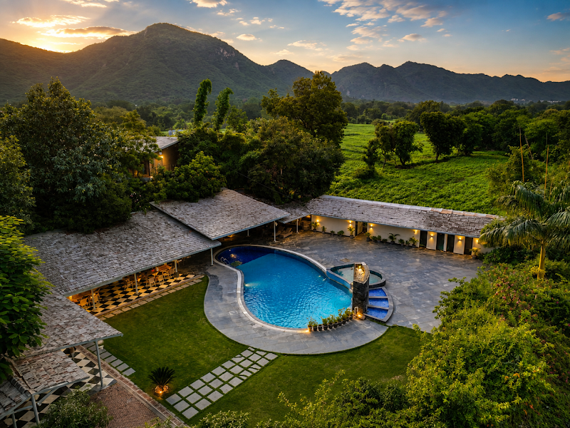 Banjara Hills Resort - Banjara Hills Resort, Countryside Badi Bada, Badi Hawala Rd, Udaipur, Bari, Rajasthan 313001, India