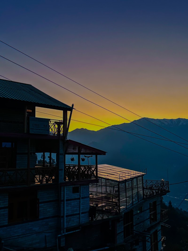 The Glasshouse - Sunset point of Naggar - The Glasshouse - Sunset point of Naggar, Vpo, Naggar, Himachal Pradesh 175130, India