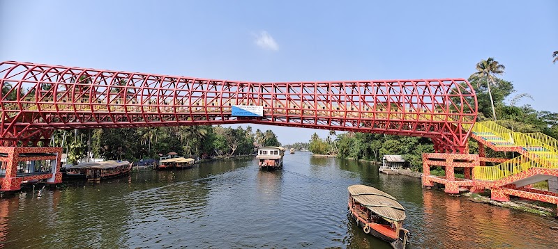 Alapuzzha Terminal Boat Jetty - Alapuzzha Terminal Boat Jetty, G922+265, Thathampally, Alappuzha, Kerala 688013, India