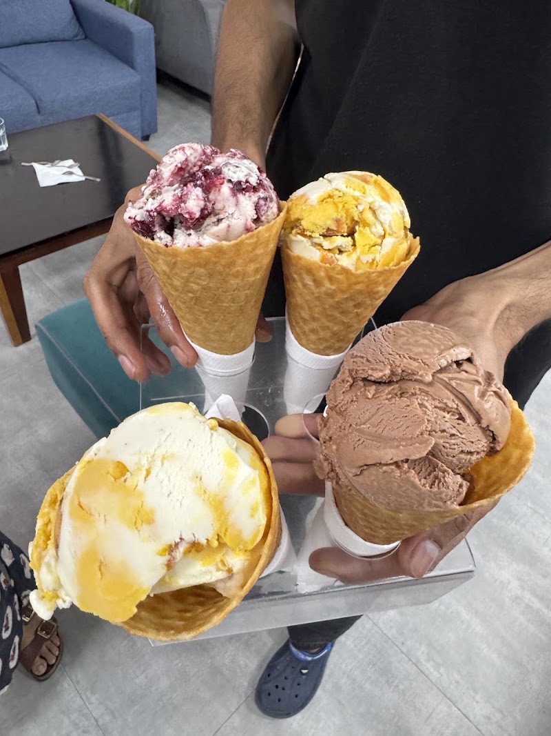 Dach & Nona, The Ice Cream Factory - Dach & Nona, The Ice Cream Factory, Dach & Nona, 2173, Main, Ramgarh Rd, opposite M3M Urbana Premium, Sector 64, Gurugram, Haryana 122102, India