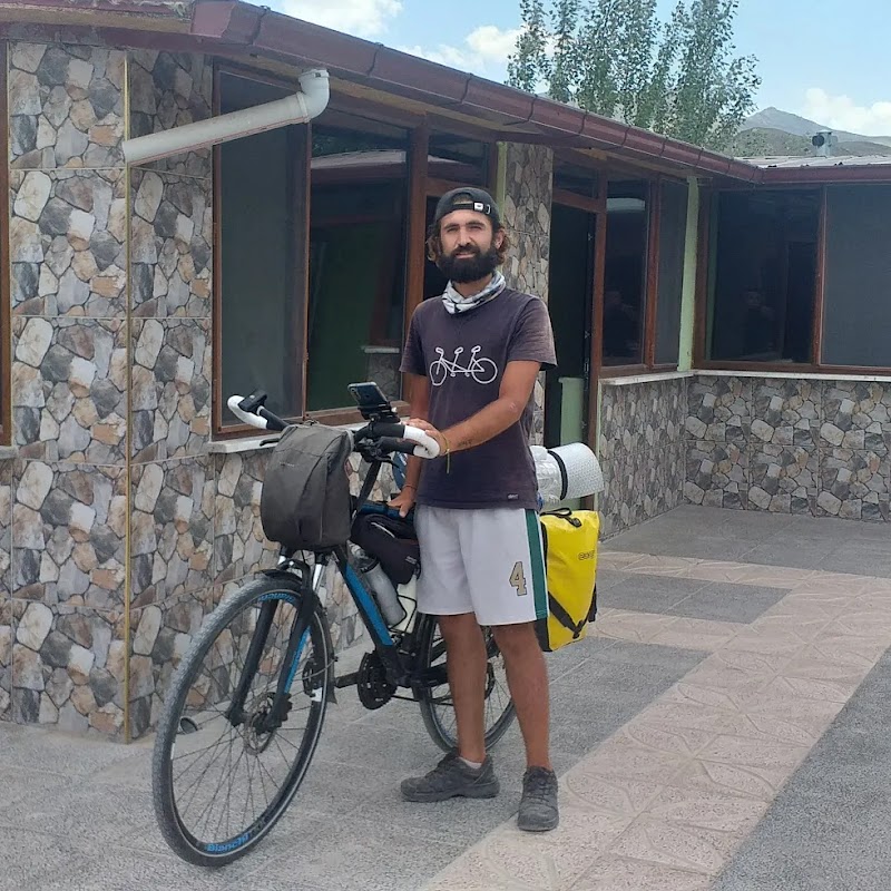 ARK Hostel & ZafO Camping Caravaning - ARK Hostel & ZafO Camping Caravaning Sarıgül Mahallesi Ş.J.UZ.ÇVŞ. Göksel Koç Caddesi No: 18, Sarıgül, 04400 Doğubayazıt/Ağrı, Türkiye