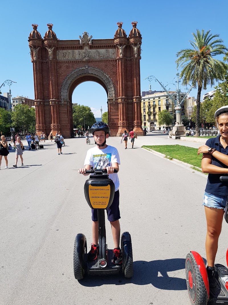 Barcelona Segwayday - Barcelona Segwayday Carrer de Rull, 2, Ciutat Vella, 08002 Barcelona, Spain